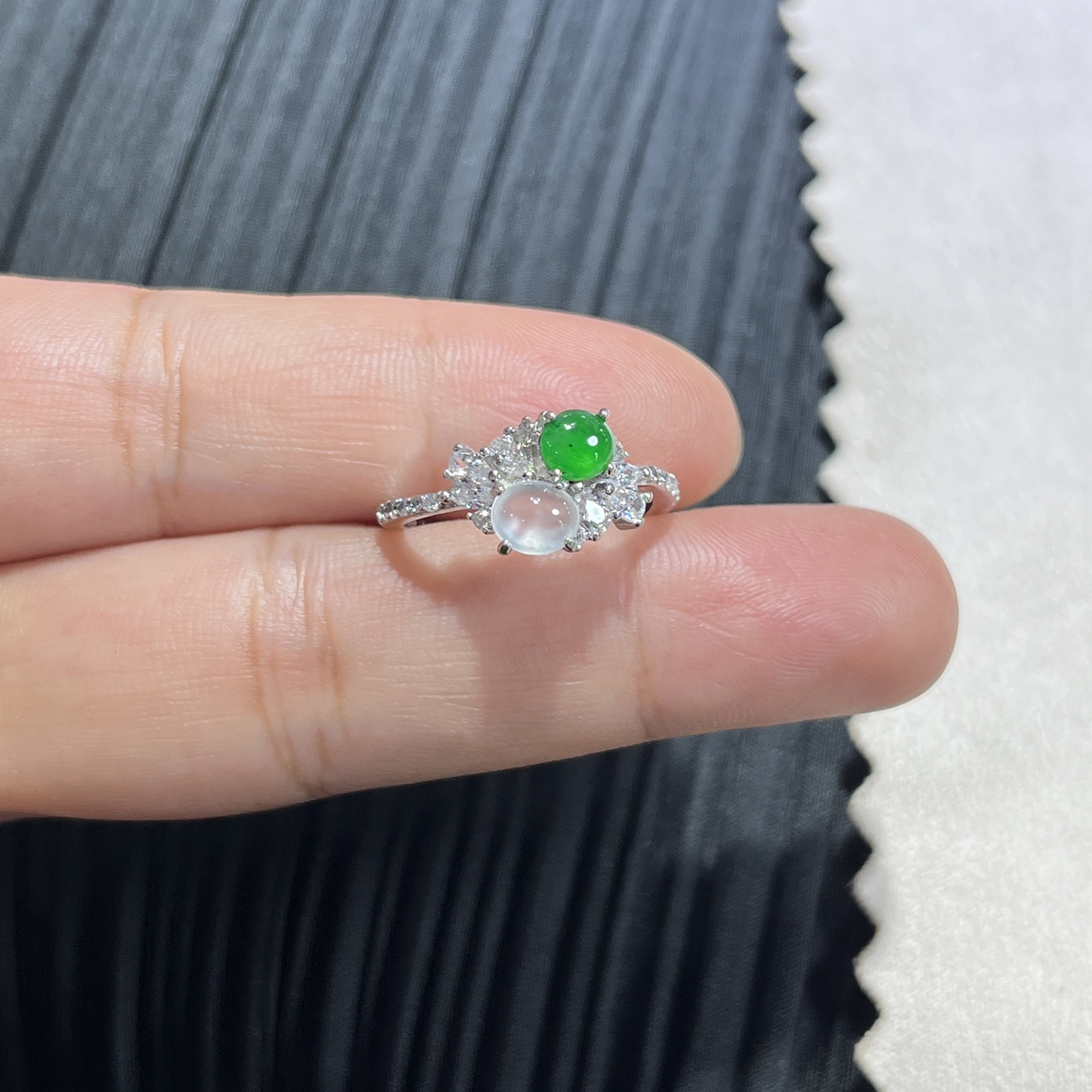 Myanmar Jade Silver-Set Exquisite Ring 4