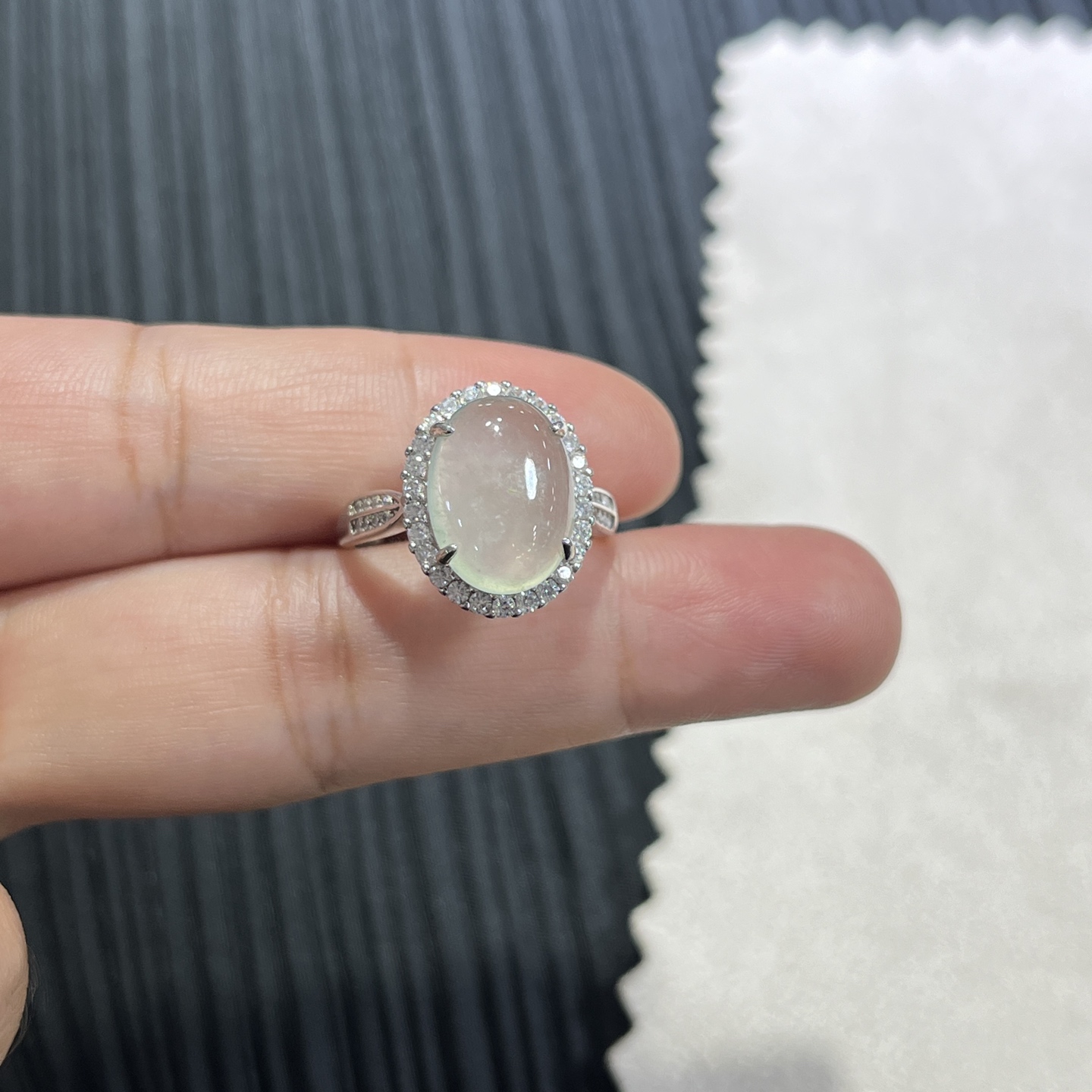 Myanmar Jade Silver-Set Ice Ring 3