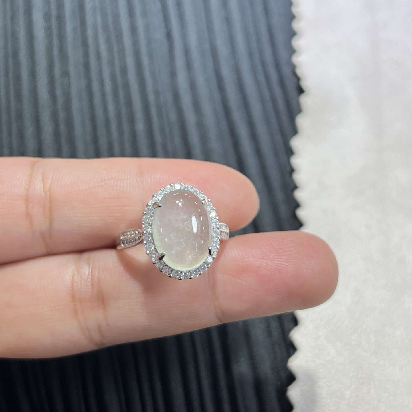 Myanmar Jade Silver-Set Ice Ring 2