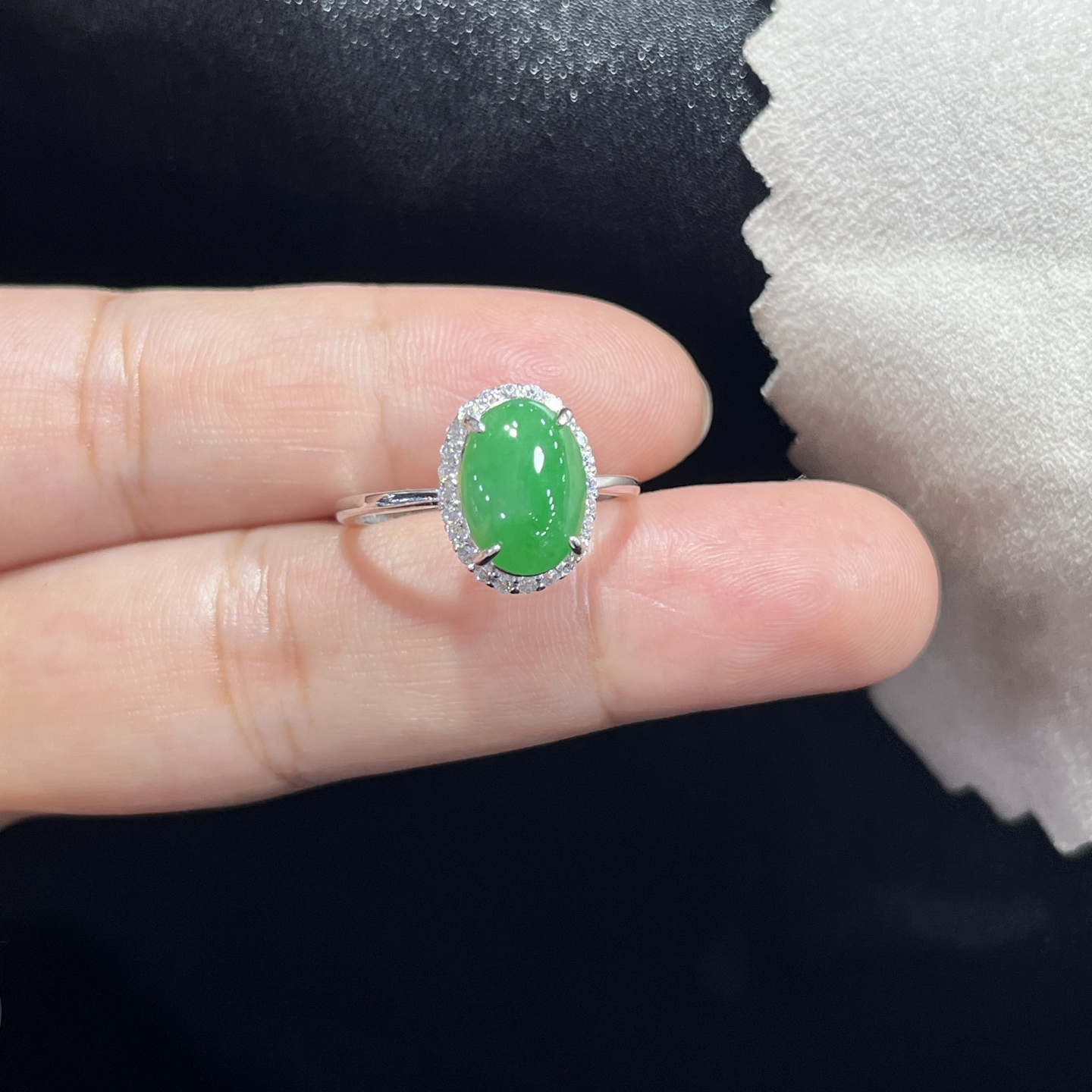 Myanmar Jade Silver-Set Green Ring 4