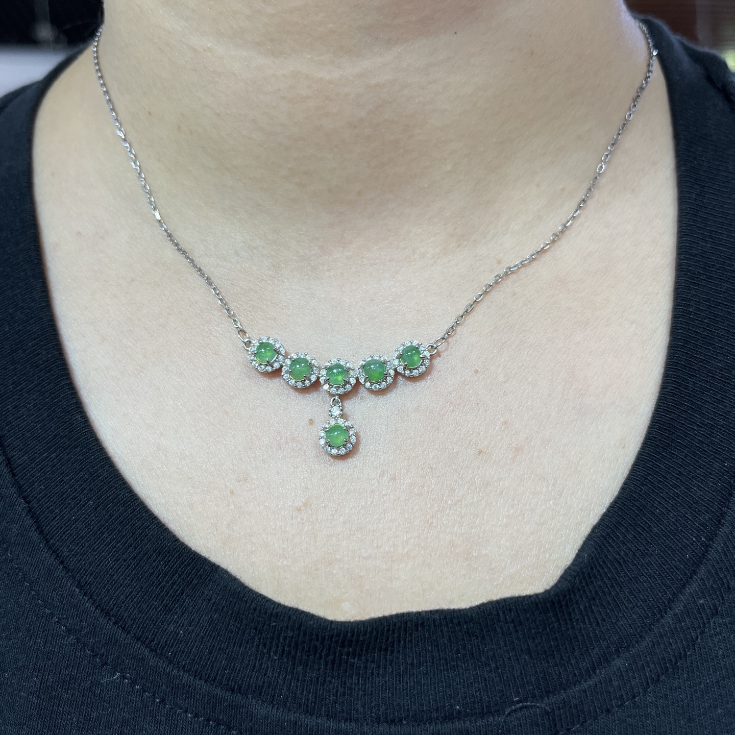 Myanmar Jade Silver-Inlaid Elegant Choker 4