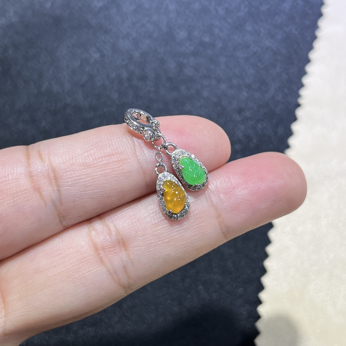Myanmar Jade Silver-Inlaid Small Pendant 2
