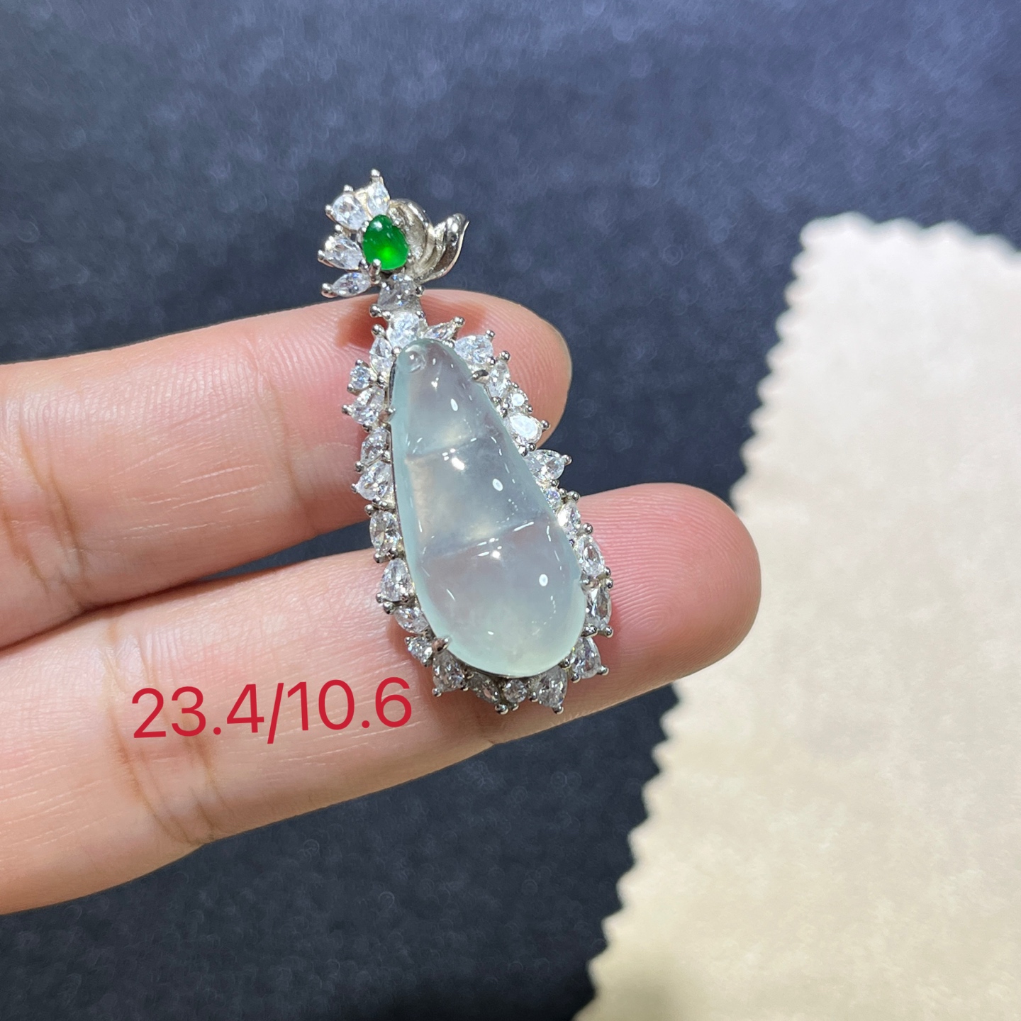 Myanmar Jade Silver-Plated Bean Pendant