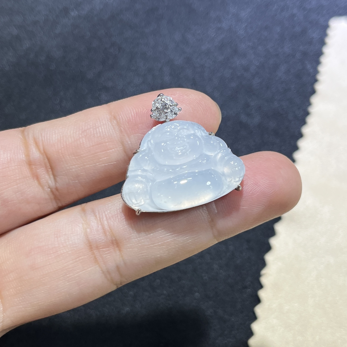 Myanmar Jade Silver-Set Maotai White Buddha Pendant 3