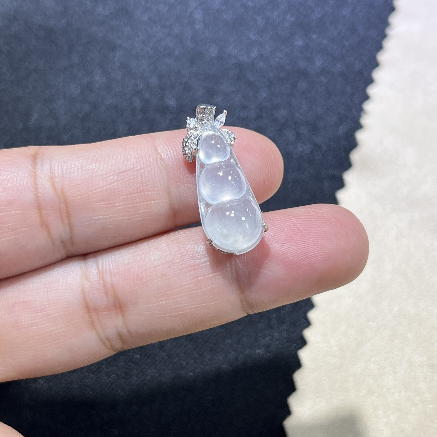 Myanmar Jade Silver-Set Bean Pendant 3