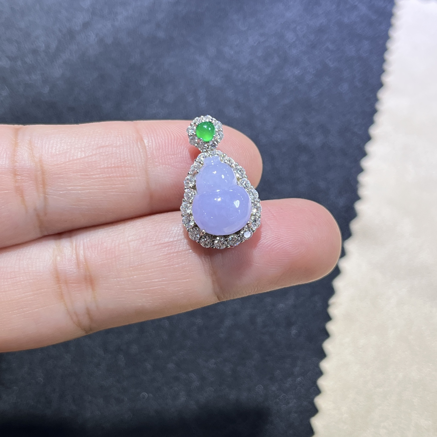 Myanmar Jade Silver-Plated Purple Gourd Pendant 2