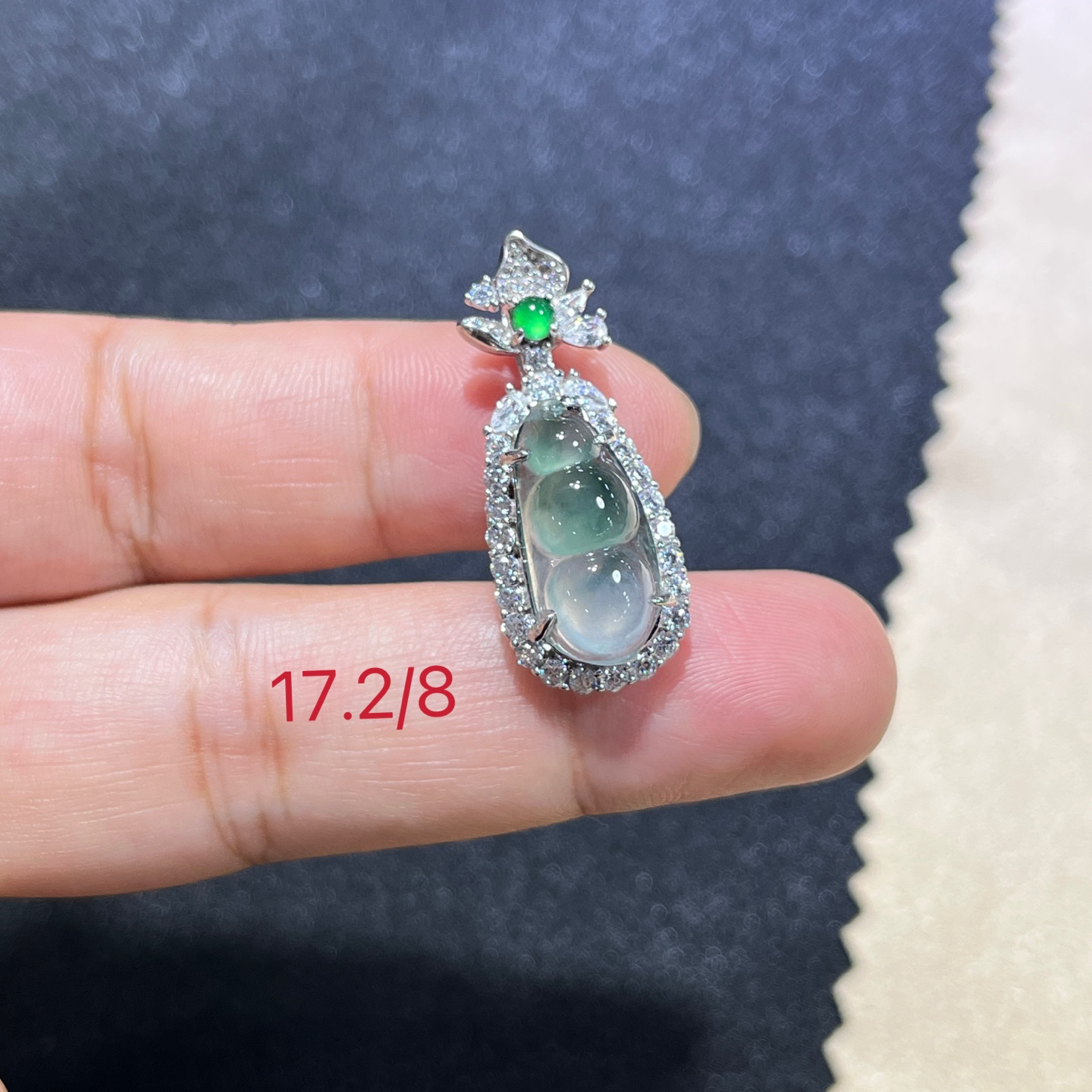 Myanmar Jade Silver-Set Ice Bean Pendant