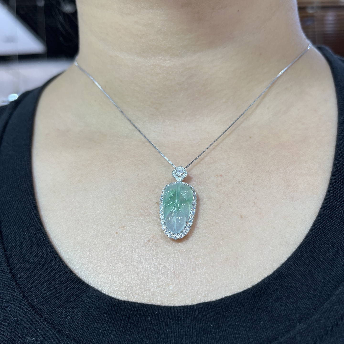 Myanmar Jade Silver-Plated Ice Leaf Pendant 4