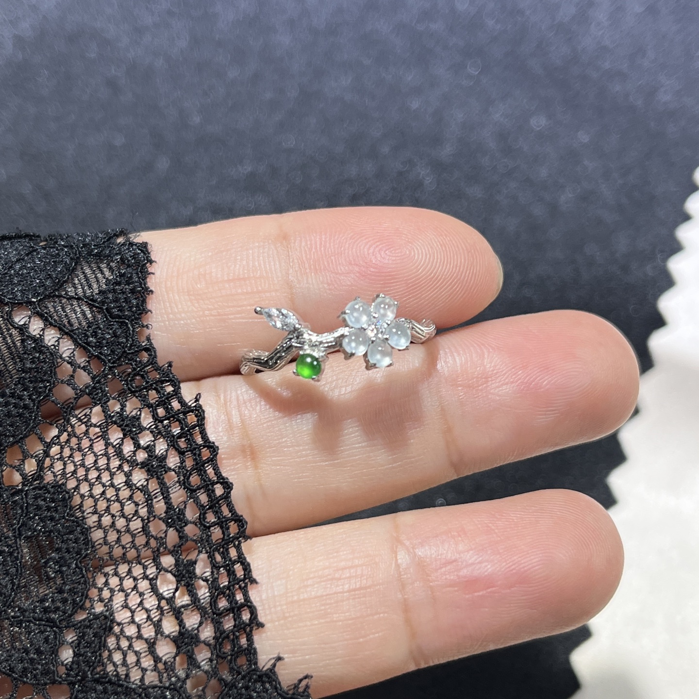 Myanmar Jade Silver-Set Exquisite Ring 4