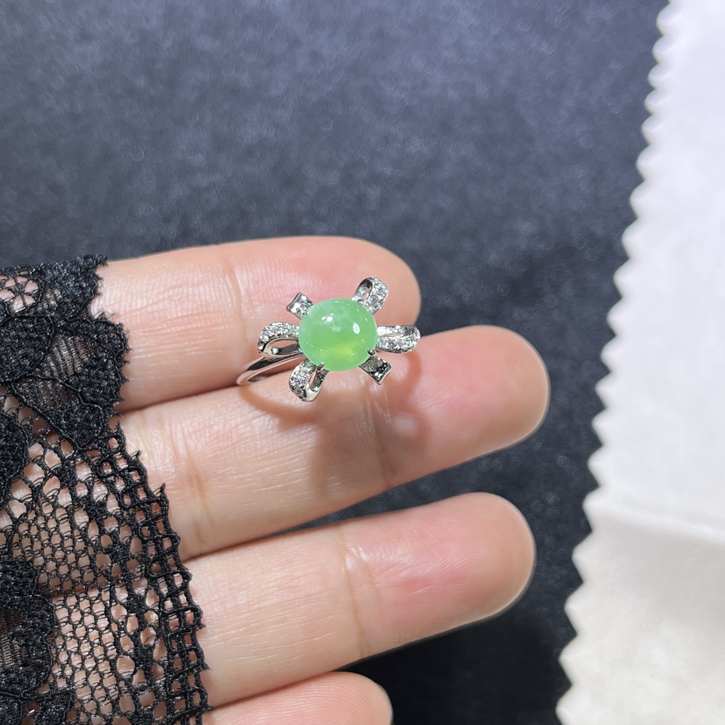Myanmar Jade Silver-Set Exquisite Ring 2