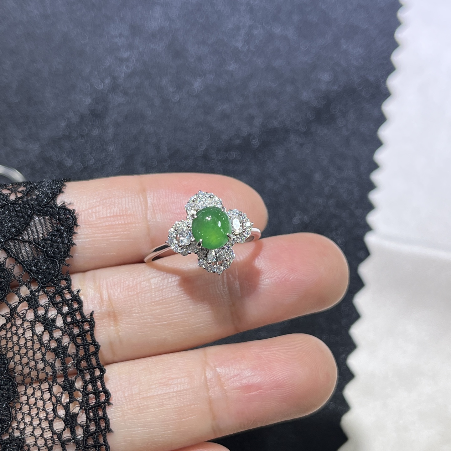 Myanmar Jade Silver-Set Exquisite Ring 4