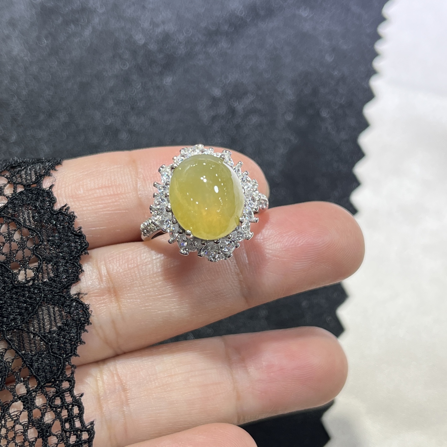 Myanmar Jade Silver-Set Exquisite Ring 3