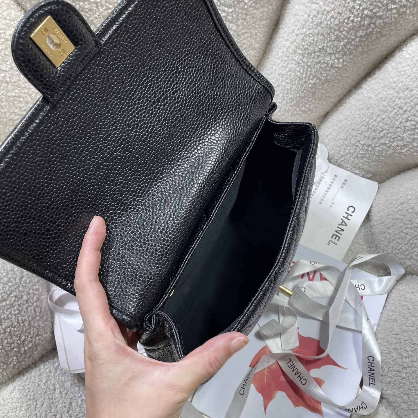 Chanel AS5347 Model: Original Quality and Radiance in Compact Size Hardware. - 图片 8