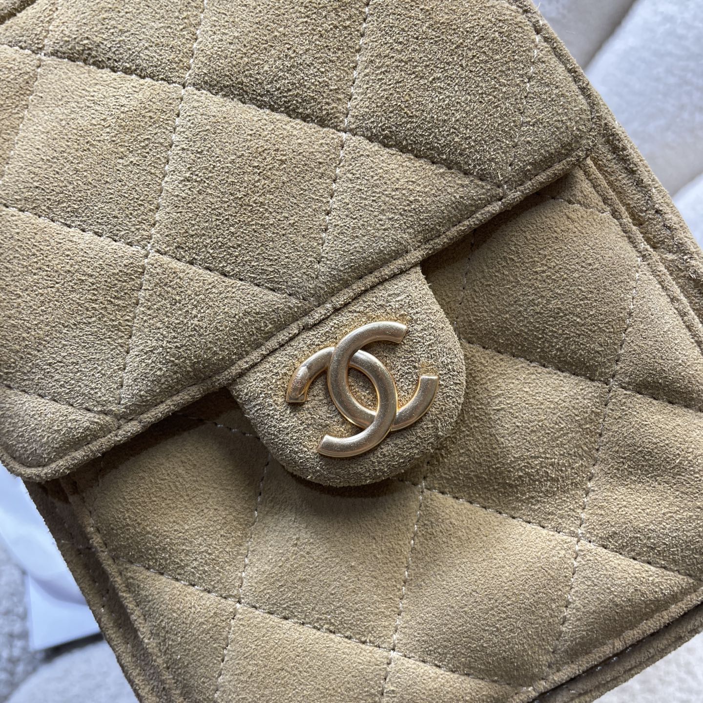Chanel Style Leather Tote Bag style reference detail image 6 from source 785900
