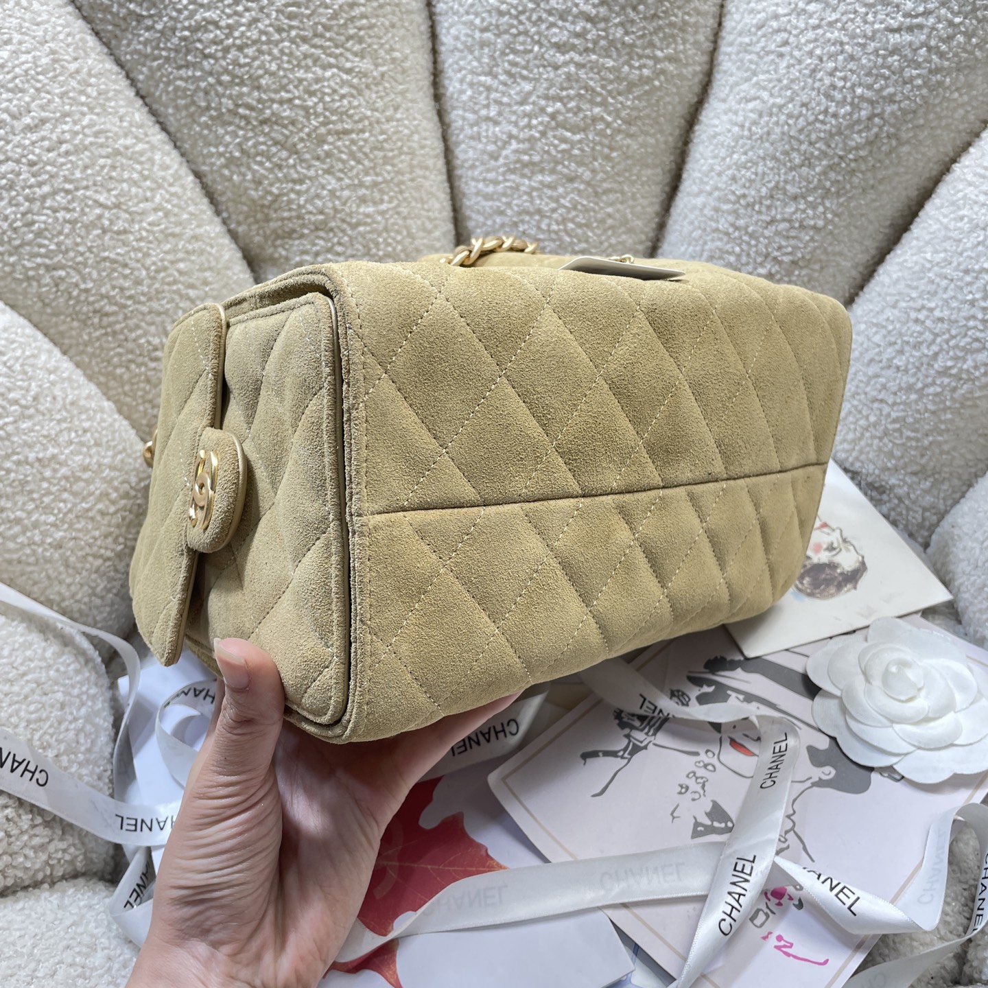 Chanel Style Leather Tote Bag style reference detail image 3 from source 785900