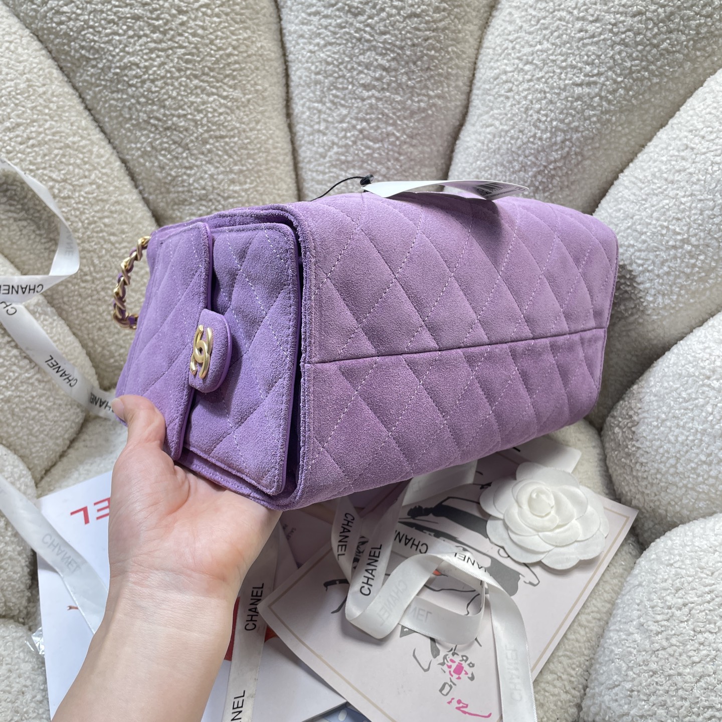 Chanel Style Leather Tote Bag style reference detail image 3 from source 785896