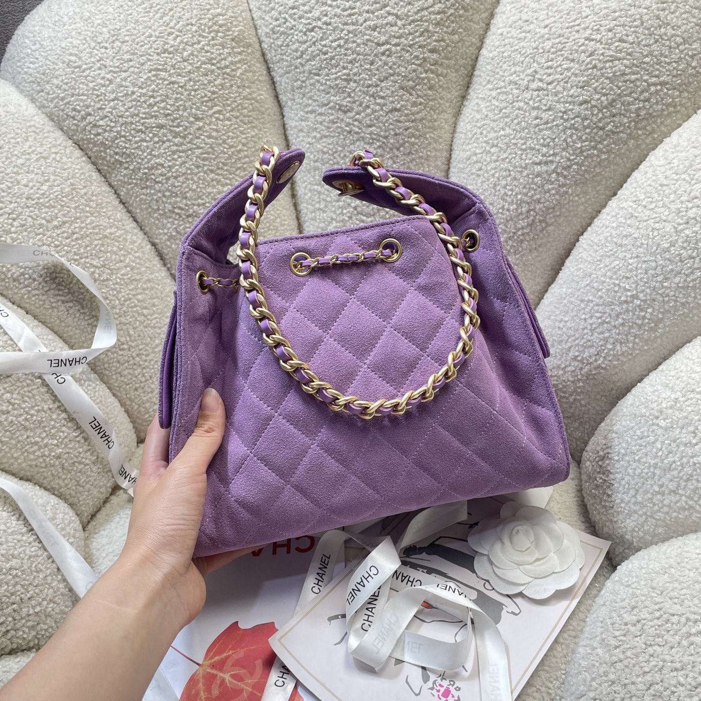 Chanel Style Leather Tote Bag style reference detail image 4 from source 785896