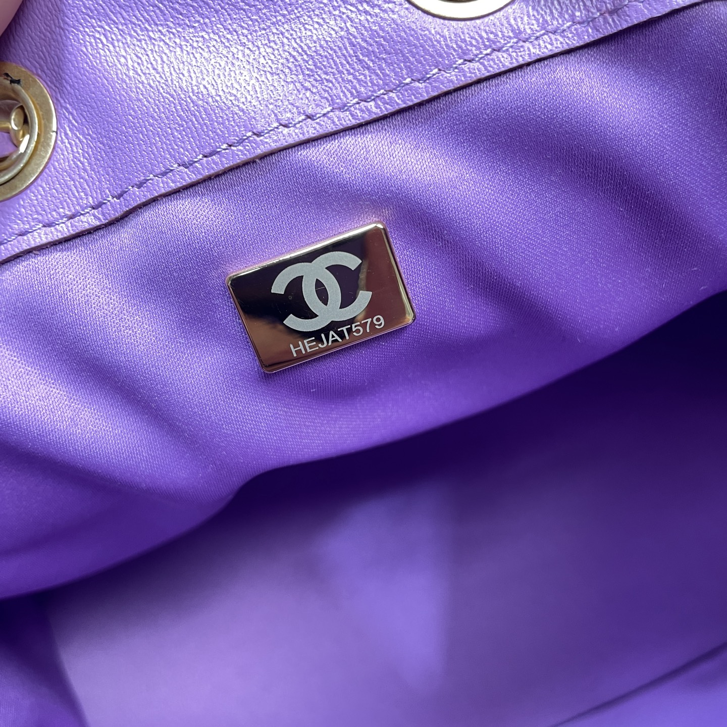 Chanel Style Leather Tote Bag style reference detail image 8 from source 785896