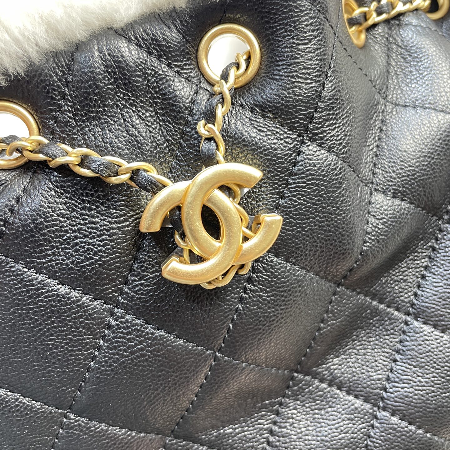Chanel Style Leather Tote Bag style reference detail image 6 from source 785899