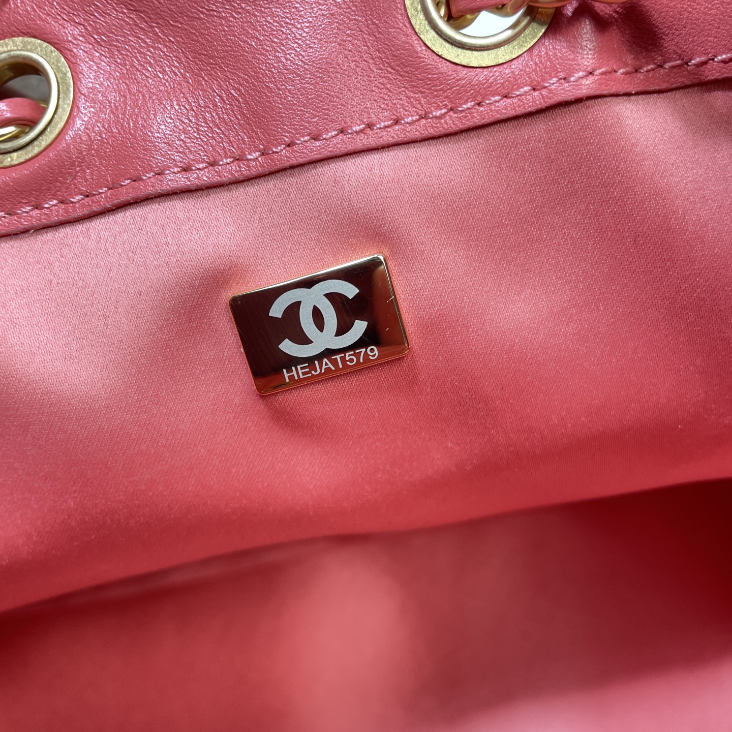 Chanel Style Leather Tote Bag style reference detail image 8 from source 785898