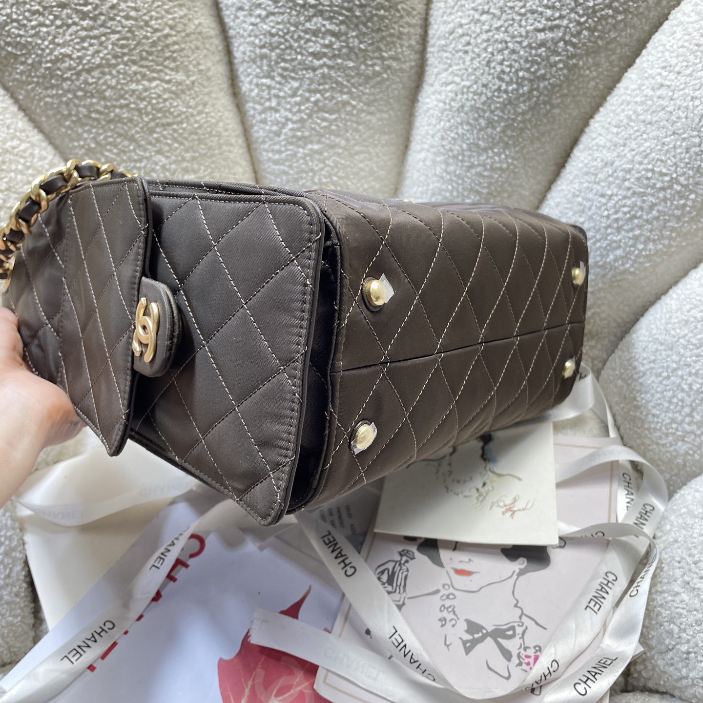 Chanel Style Leather Tote Bag style reference detail image 3 from source 785907