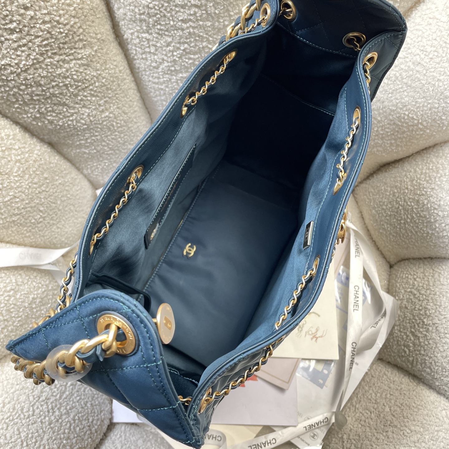 Chanel Style Leather Tote Bag style reference detail image 8 from source 785904