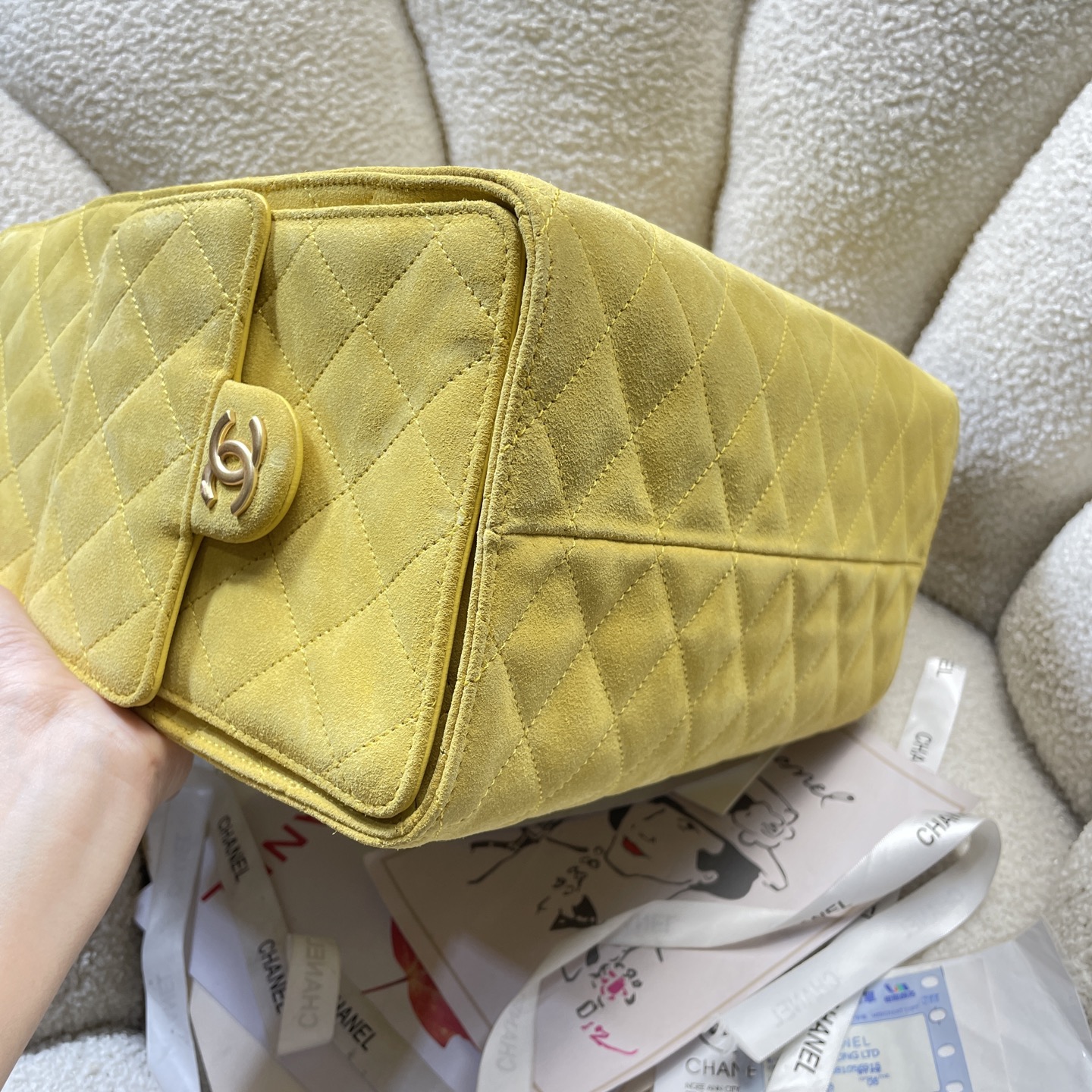 Chanel Style Leather Tote Bag style reference detail image 4 from source 785905
