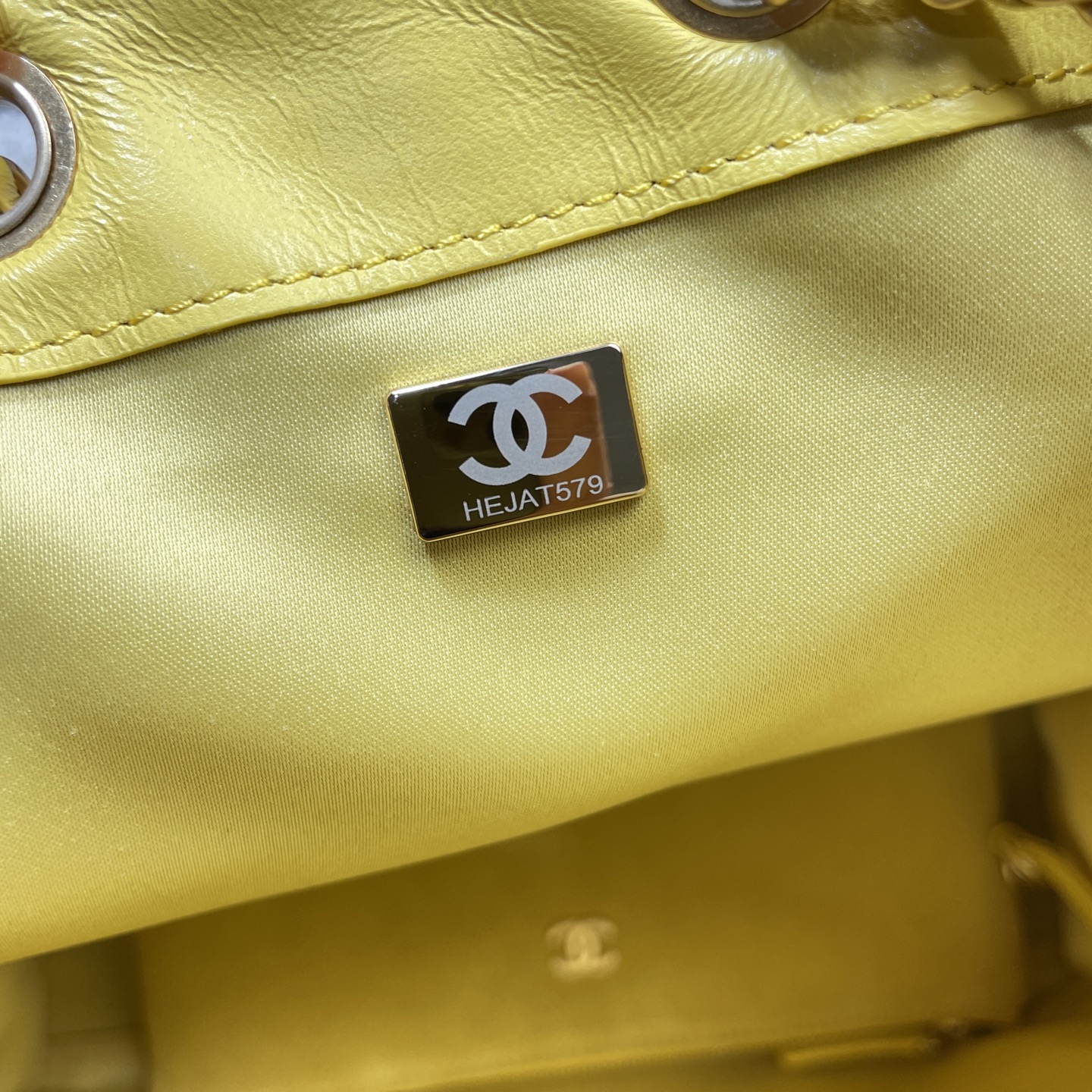 Chanel Style Leather Tote Bag style reference detail image 9 from source 785905
