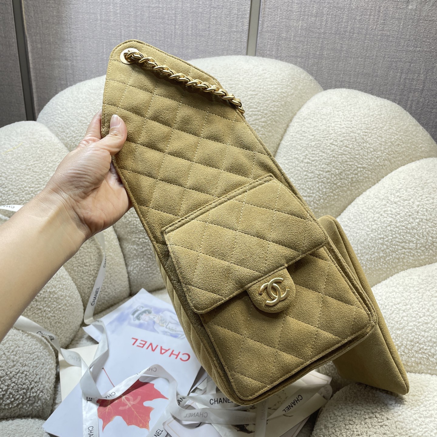 Chanel Style Leather Tote Bag style reference detail image 3 from source 785902