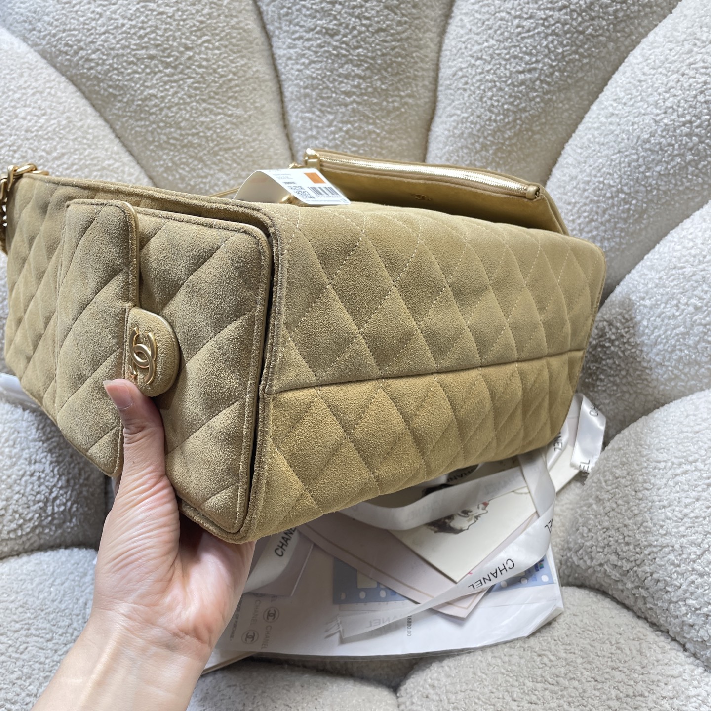 Chanel Style Leather Tote Bag style reference detail image 4 from source 785902