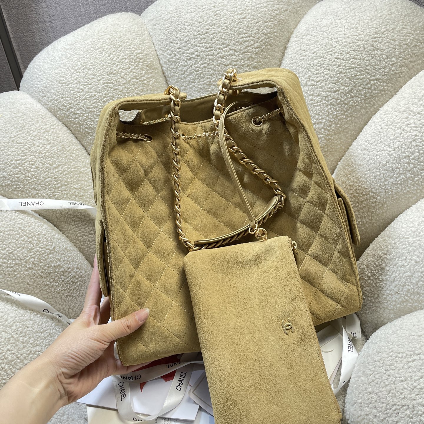 Chanel Style Leather Tote Bag style reference detail image 5 from source 785902