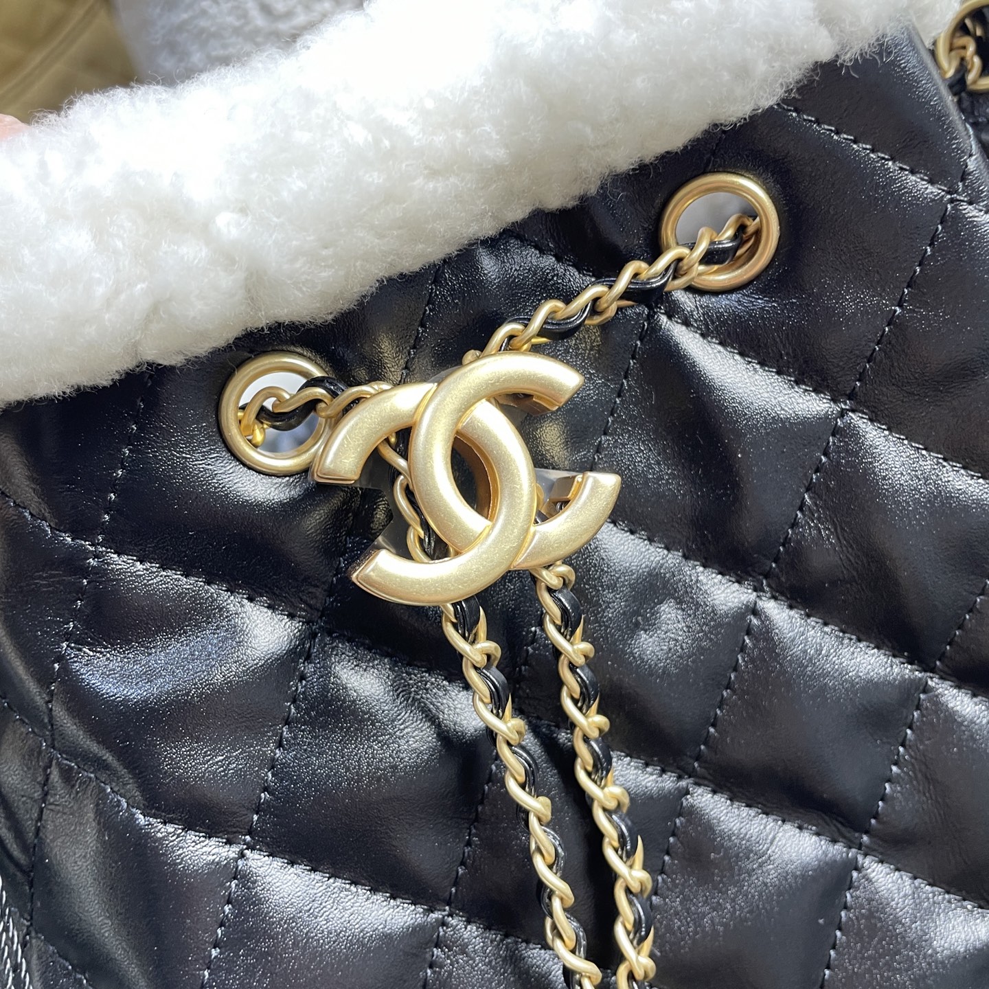 Chanel Style Leather Tote Bag style reference detail image 6 from source 785901