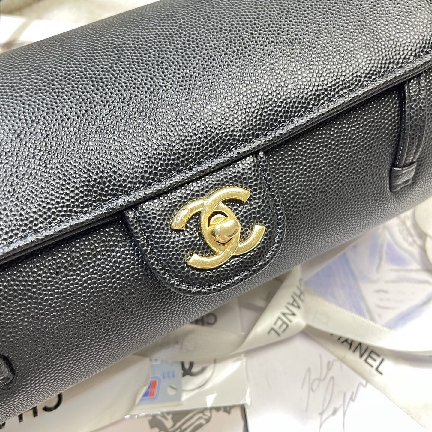 Chanel Style Leather Card Holder Bags detail image 7 from source 785946