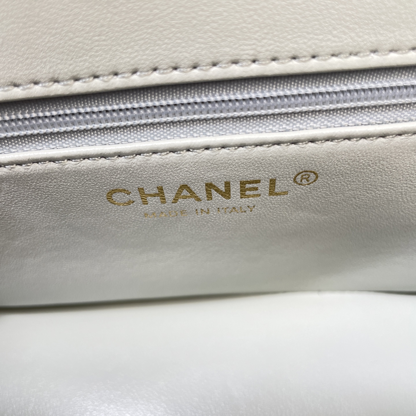 Chanel Style Leather Card Holder Bags detail image 9 from source 785986