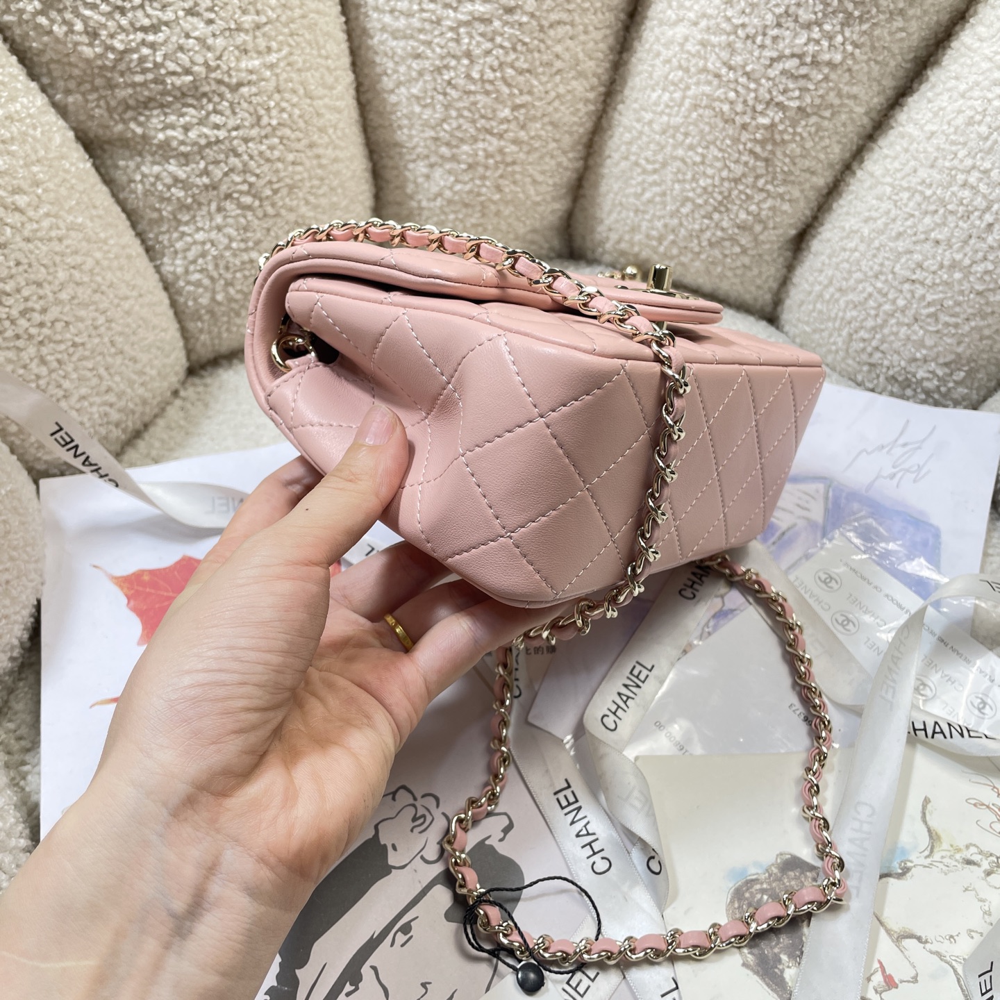 Chanel Style Pink Shoulder Bag style reference detail image 2 from source 776574