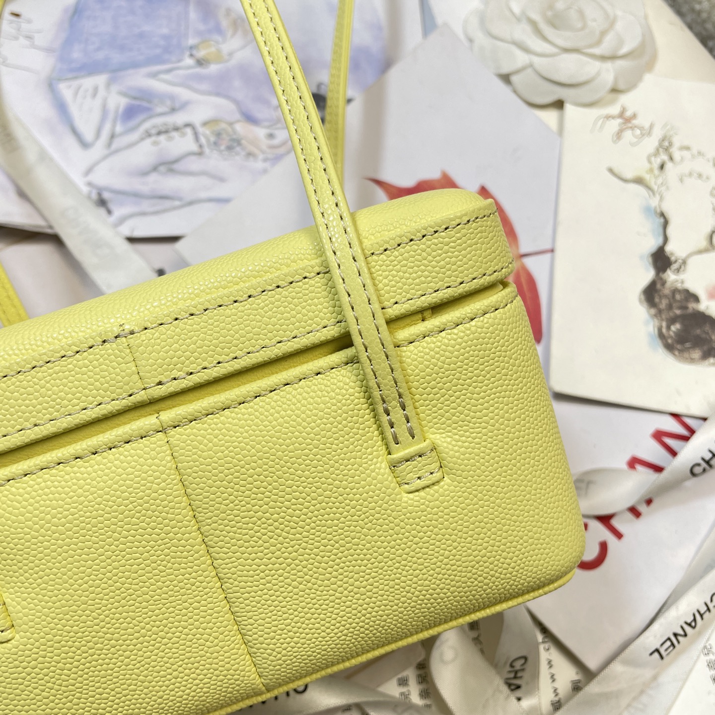 Chanel Style Shoulder Bag style reference detail image 7 from source 785957
