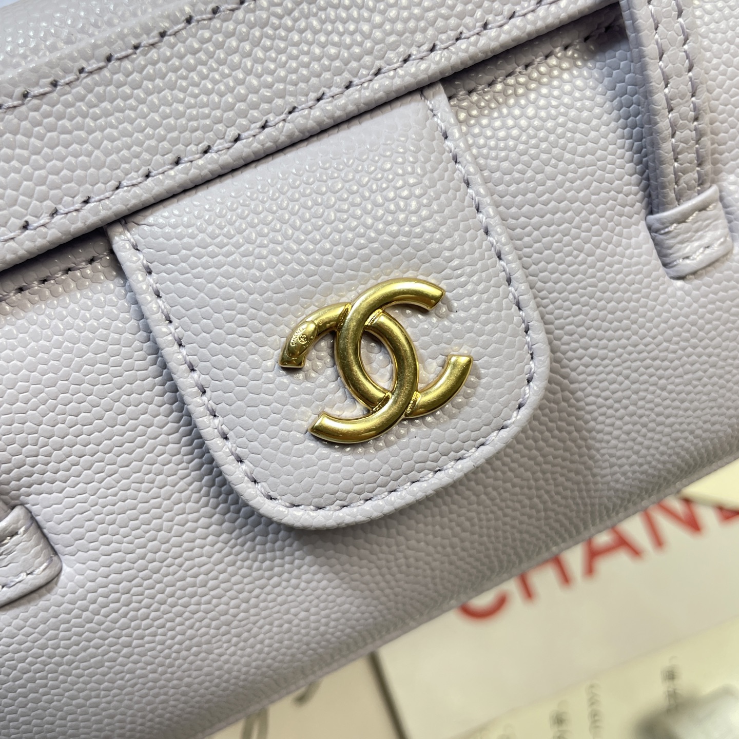 Chanel Style Shoulder Bag style reference detail image 6 from source 785945