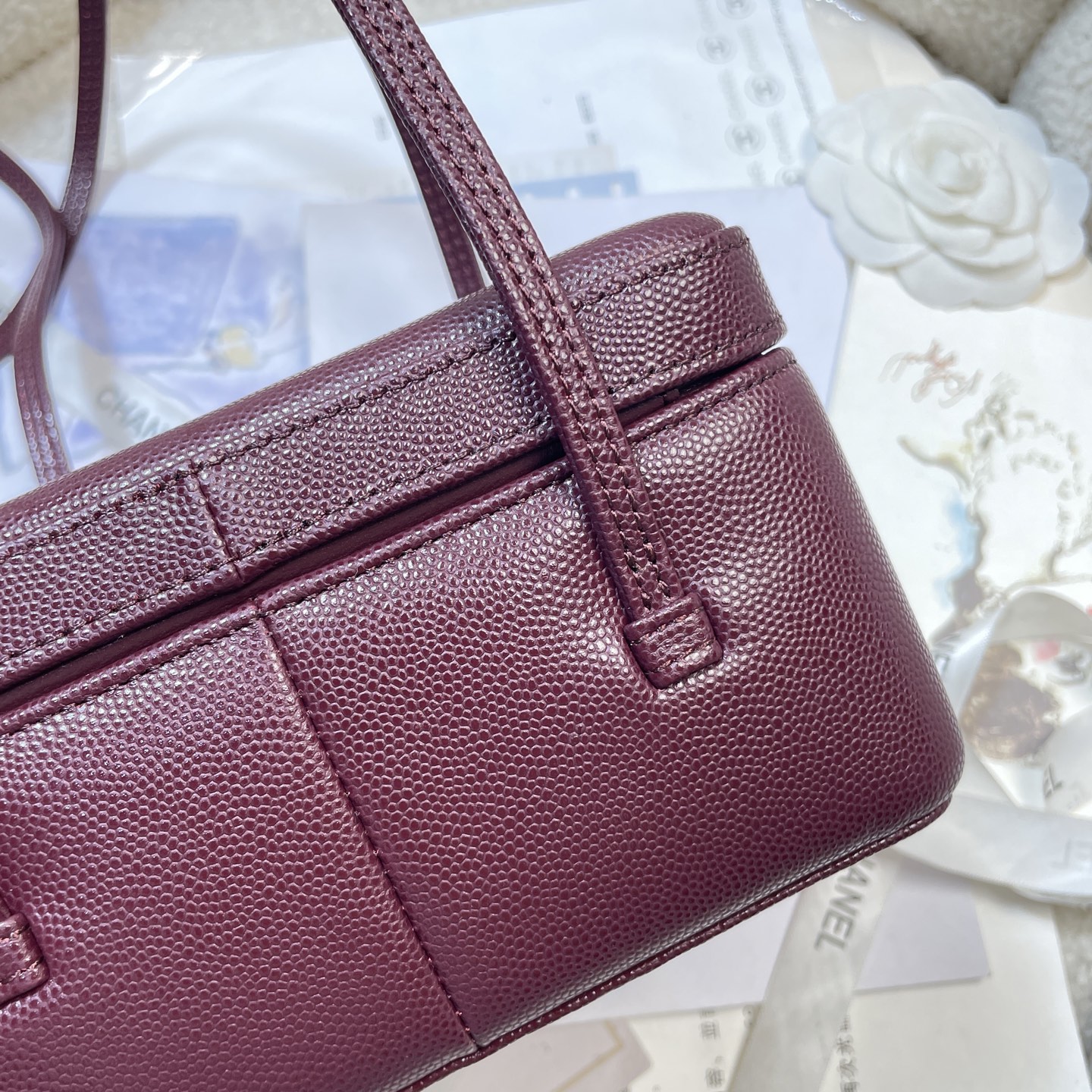Chanel Style Shoulder Bag style reference detail image 7 from source 785948