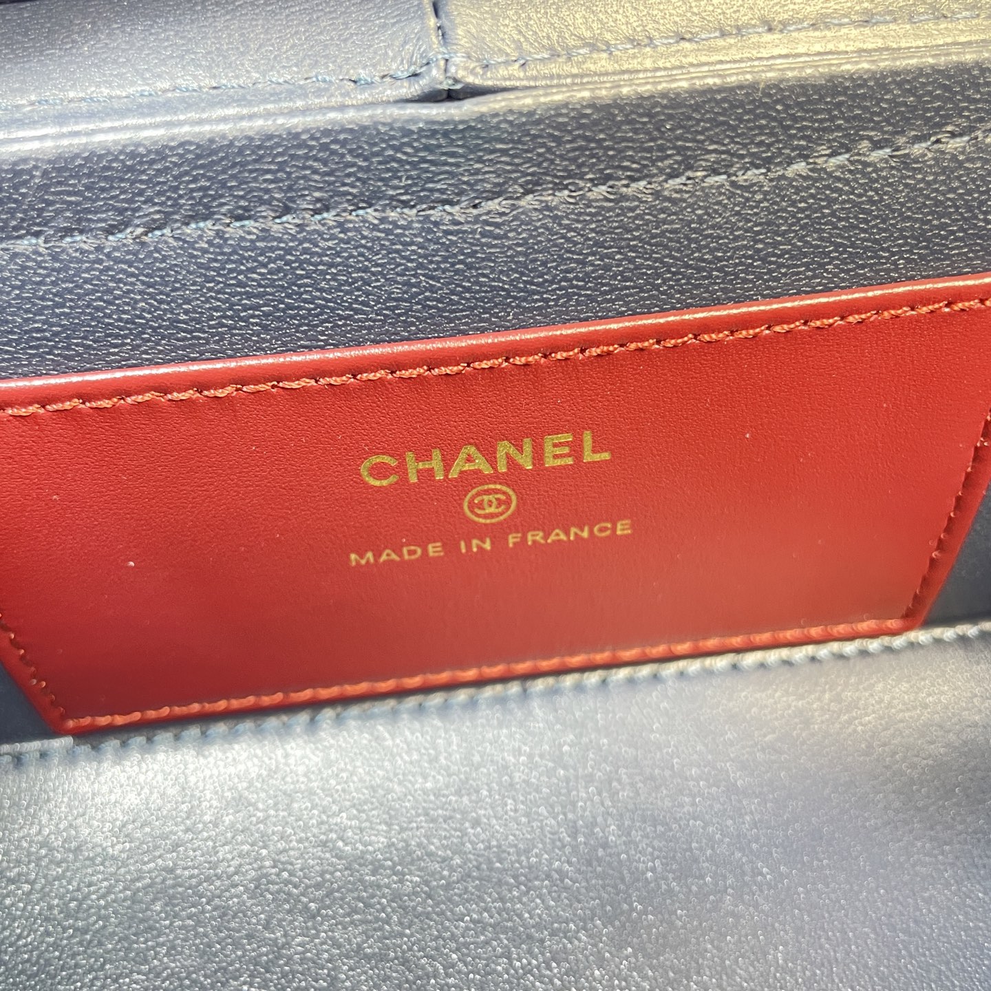 Chanel Style Shoulder Bag style reference detail image 9 from source 785962