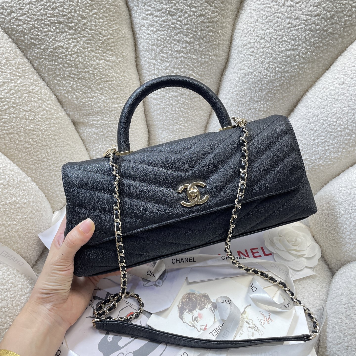 Chanel Style Black Leather Chain Bag Lookbook Reference image 2