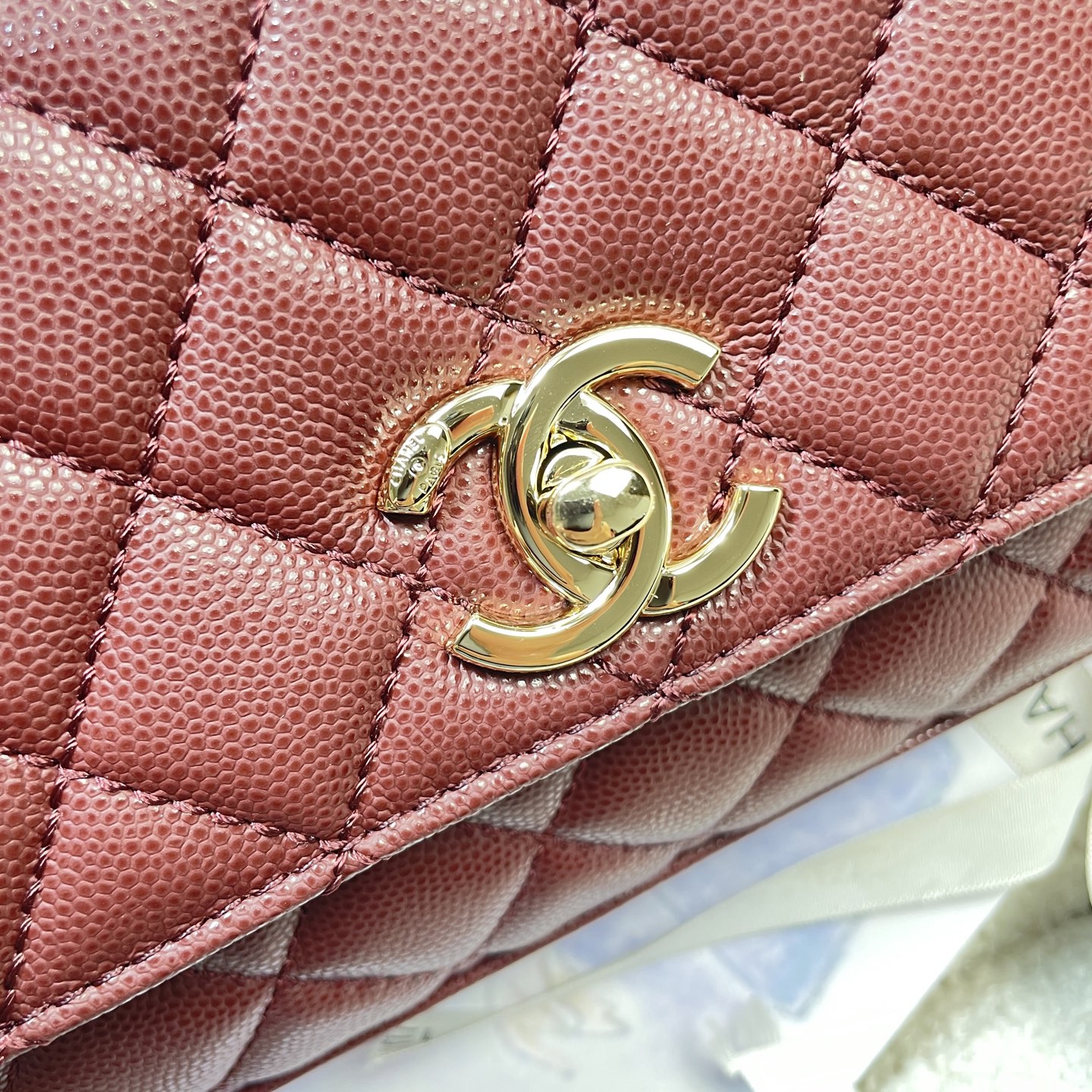 Chanel Style Black Leather Chain Bag Bags Chain Bag detail image 6 from source 785944