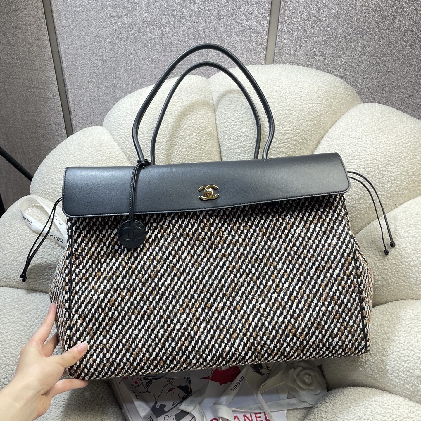 Chanel Style Leather Tote Bag Lookbook Reference image 2