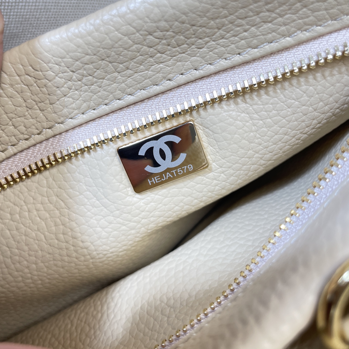 Chanel Style Black Leather Bag style reference detail image 9 from source 785973