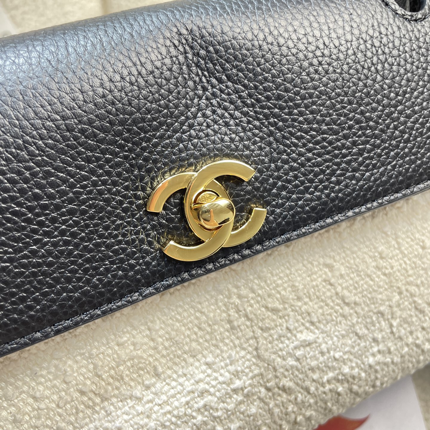 Chanel Style Black Leather Bag style reference detail image 5 from source 785968