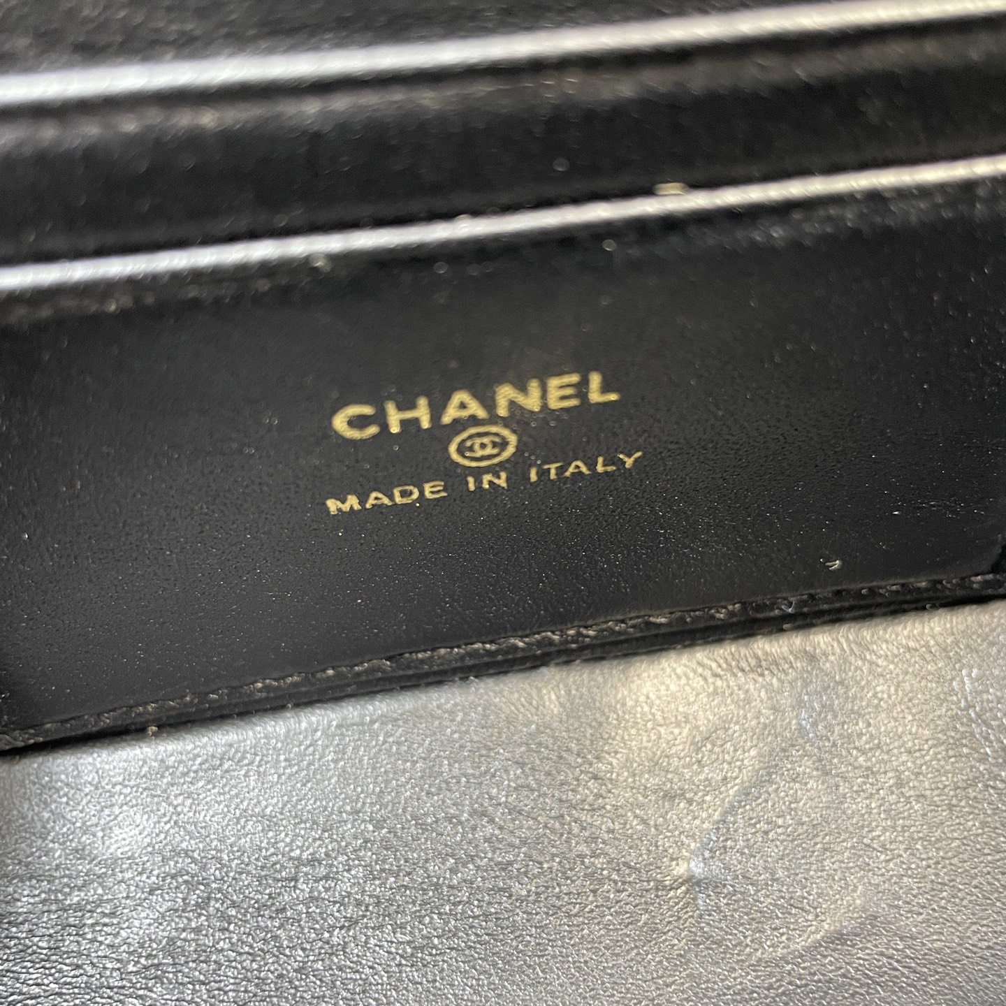 CHANEL Vanity With Chain