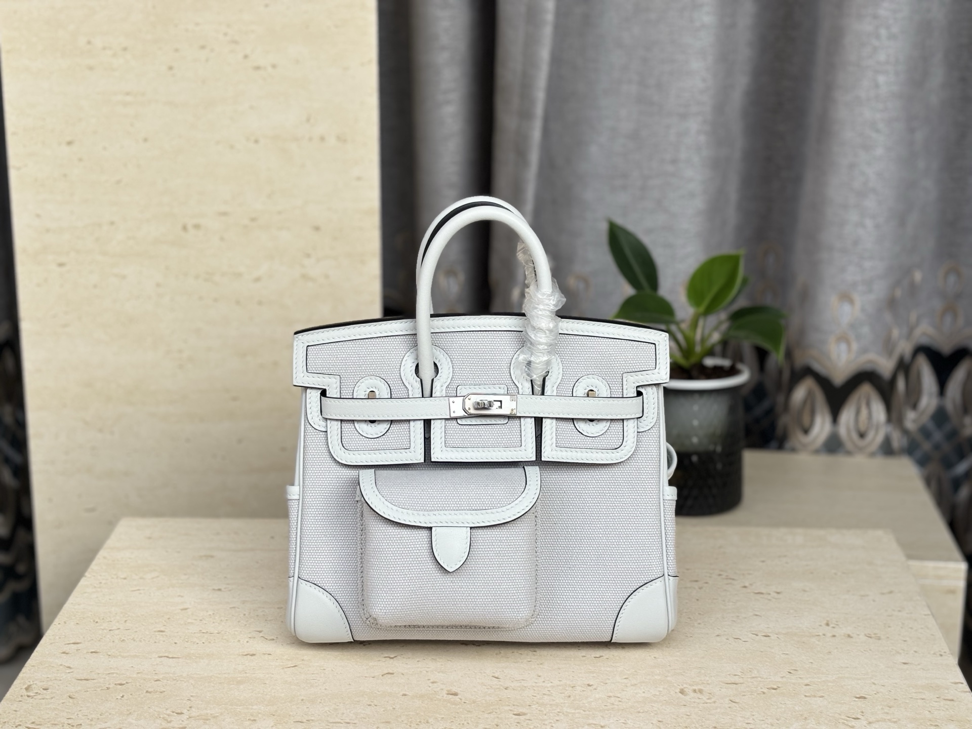 NO:698635,Cargo's new platinum 25CM. Handmade bag!  Wax thread hand sewing available from stock platinum gray,Hermes,hermes,Hermes,19860909Cargo新款 铂金25CM. 手拎手工包！蜡线手缝 现货供应 铂金灰,爱马仕,hermes,Hermes,,Bag