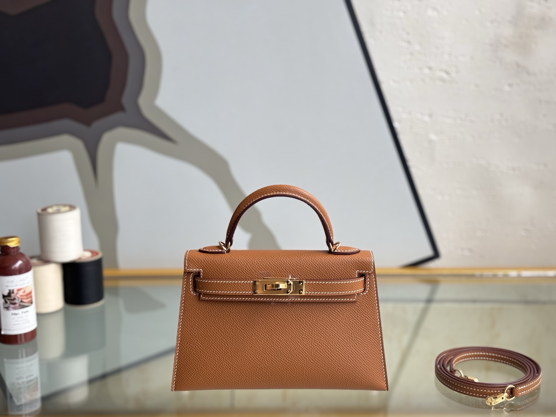 NO:698858,Kelly second generation golden brown gold buckle 19cm imported E leather fully hand-stitched, Hermes, hermes, Hermes,19860909Kelly二代 金棕色 金扣 19cm 进口E皮 全手缝,爱马仕,hermes,Hermes,,Bag