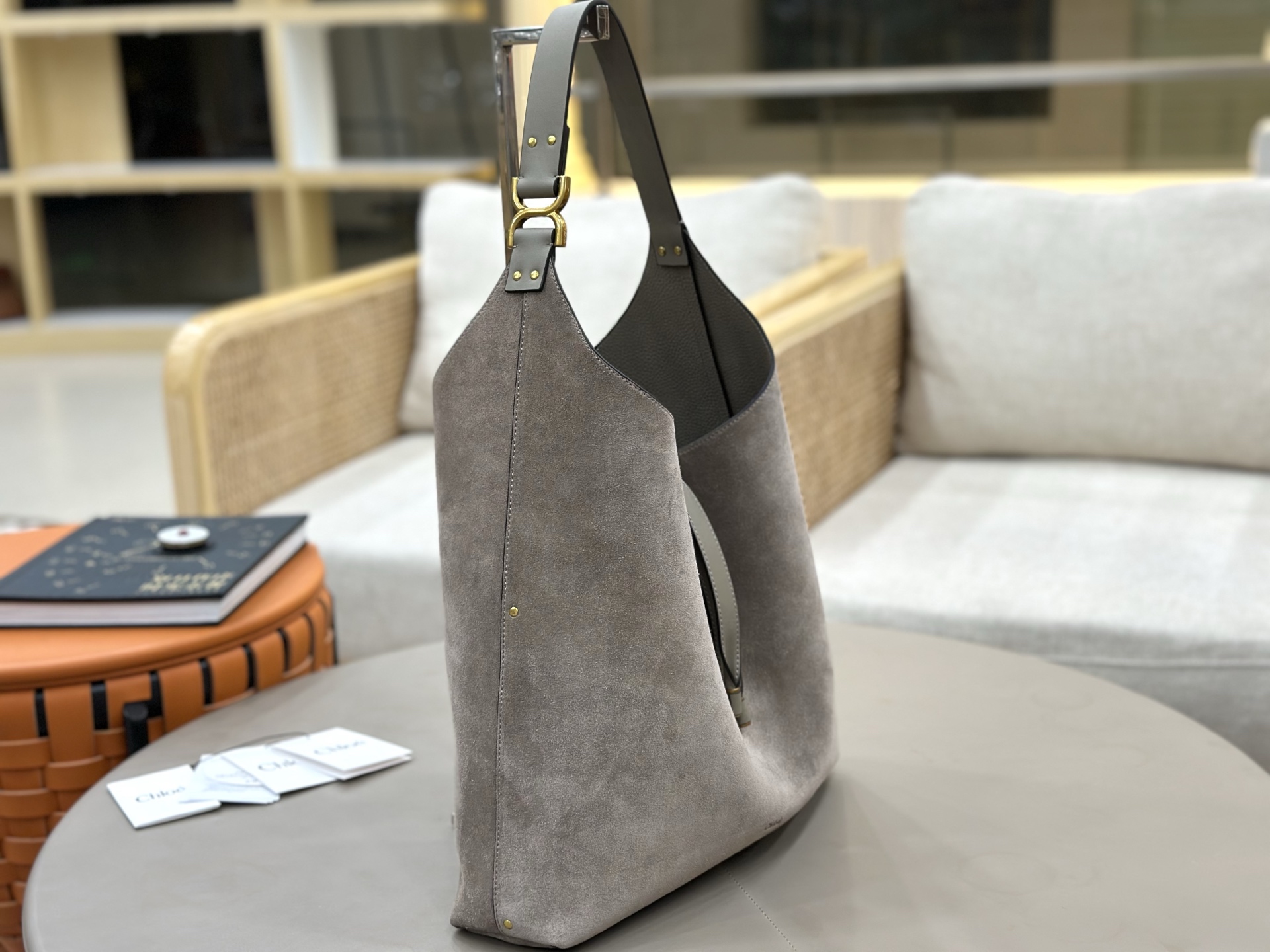 Chloé Premium version
