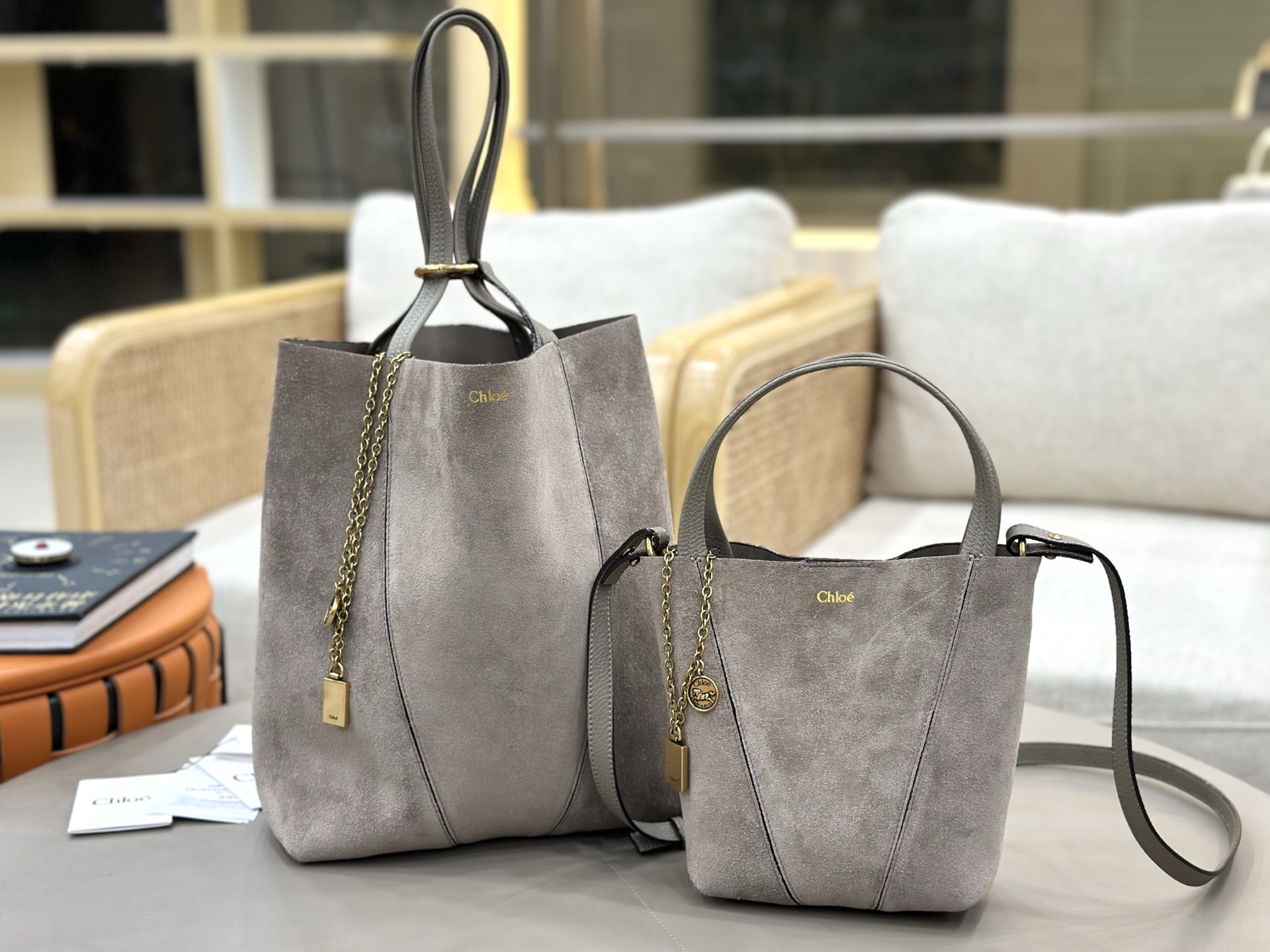 Chloé 465-3 Small VS L465-2 Medium