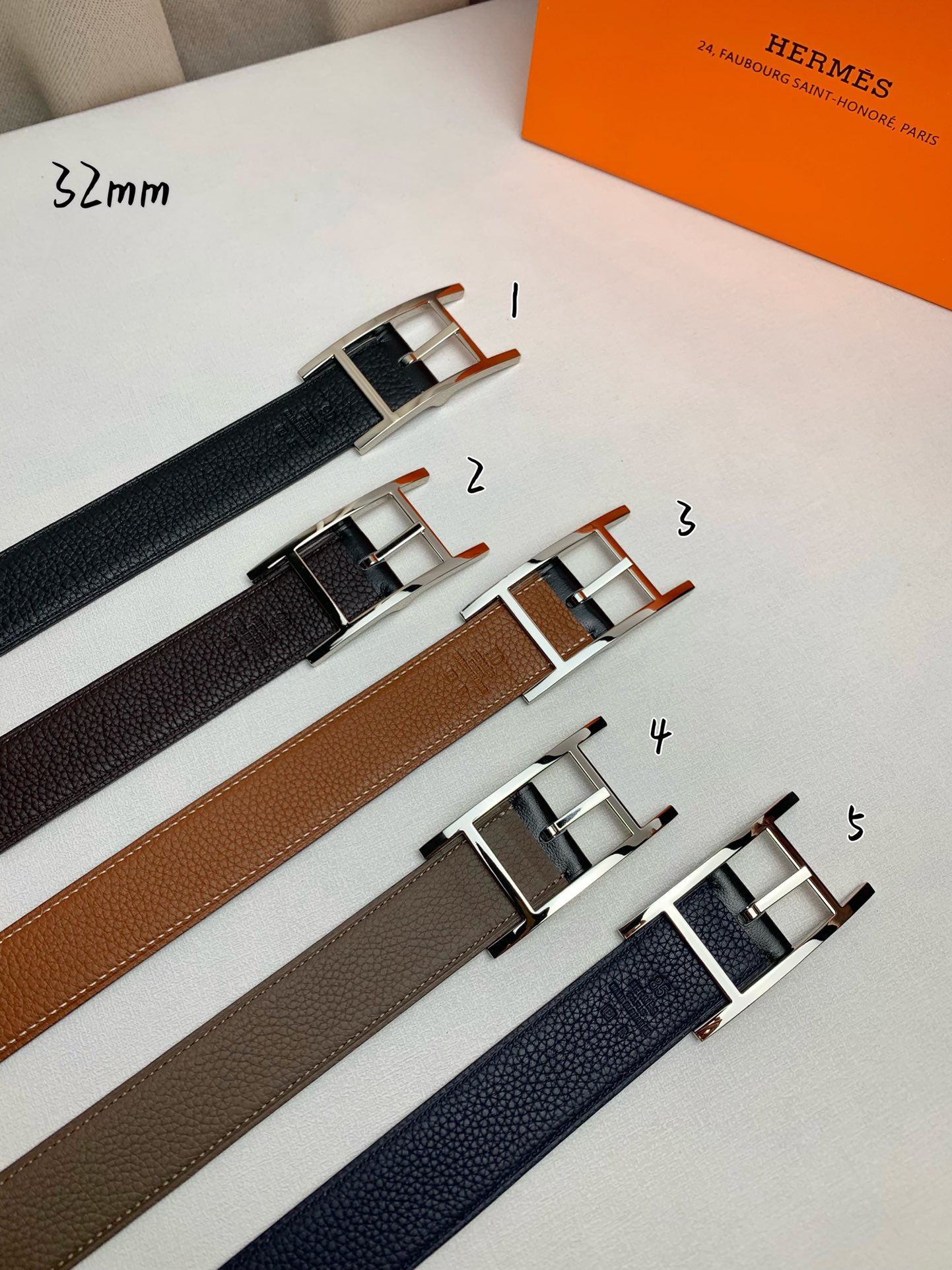   Hermès 爱马仕针扣  原单品质 进口头层牛皮 荔枝纹搭配黑色平纹   32mm宽  双面可用 